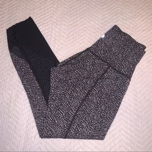 Lululemon Black High Rise Speckle Mesh Leggings